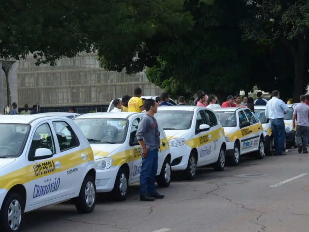 Carros de autoescola
