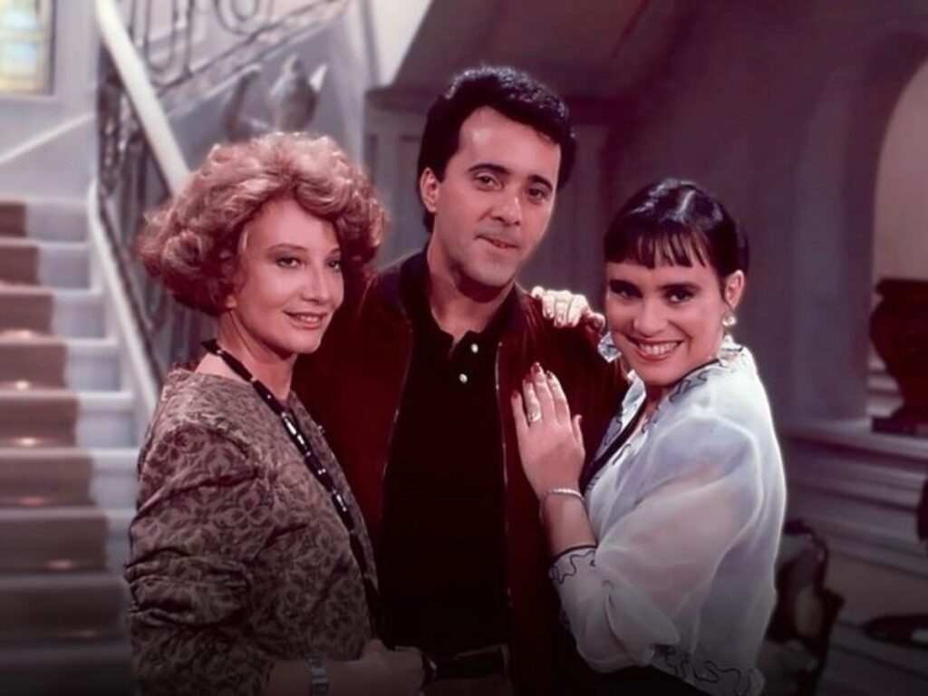 Imagem colorida de Glória Menezes, Tony Ramos e Regina Duarte