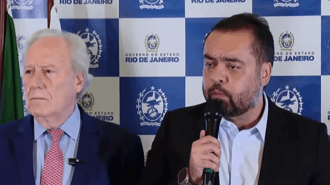 Ricardo Lewandowski e Cláudio Castro Ministro da Justiça e Segurança Pública, Ricardo Lewandowski, e o governador do Rio de Janeiro, Cláudio Castro, durante coletiva para anúncio de ações conjuntas contra o crime organizado no estado