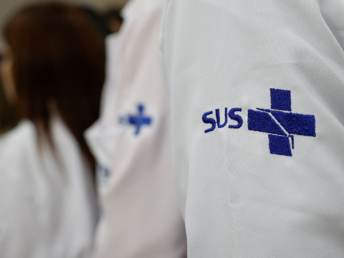 medico-sus Jaleco com logo do SUS