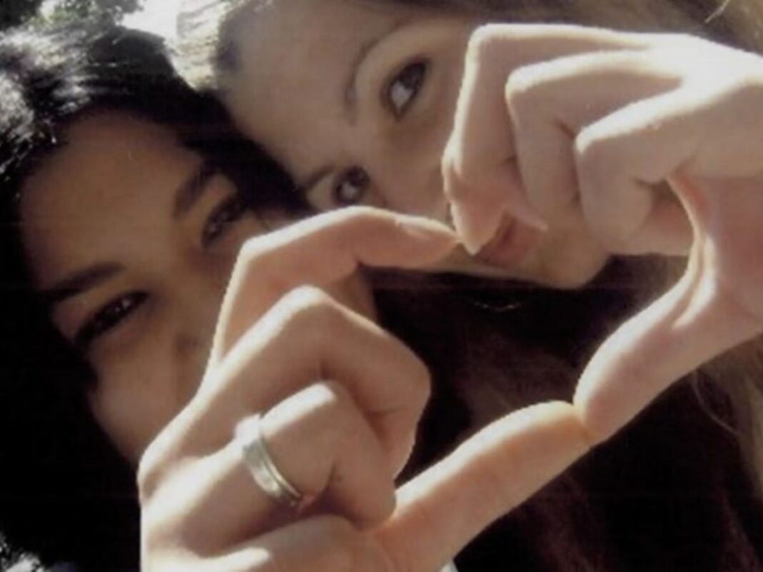 Eloa e Nayara Rodrigues juntas em foto dias antes do crime.